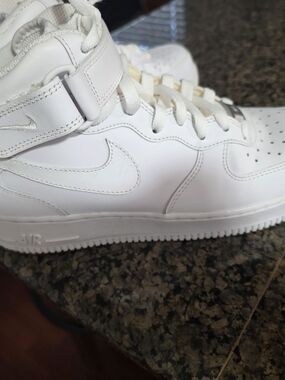 Nike ' Air Force 1 Mid - White